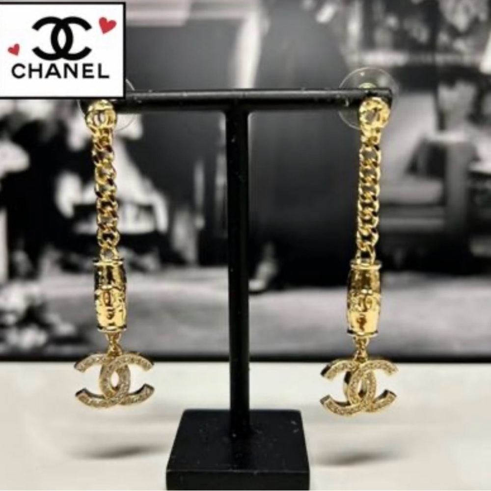 Brand NEW Chanel gold pendant earrings